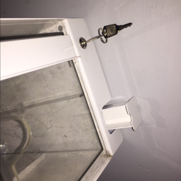 container - Picture 6 of 7